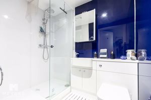 Photo 17- click for photo gallery